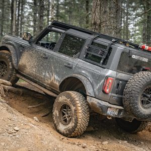6G Bronco with Dobinsons IMS lift kit